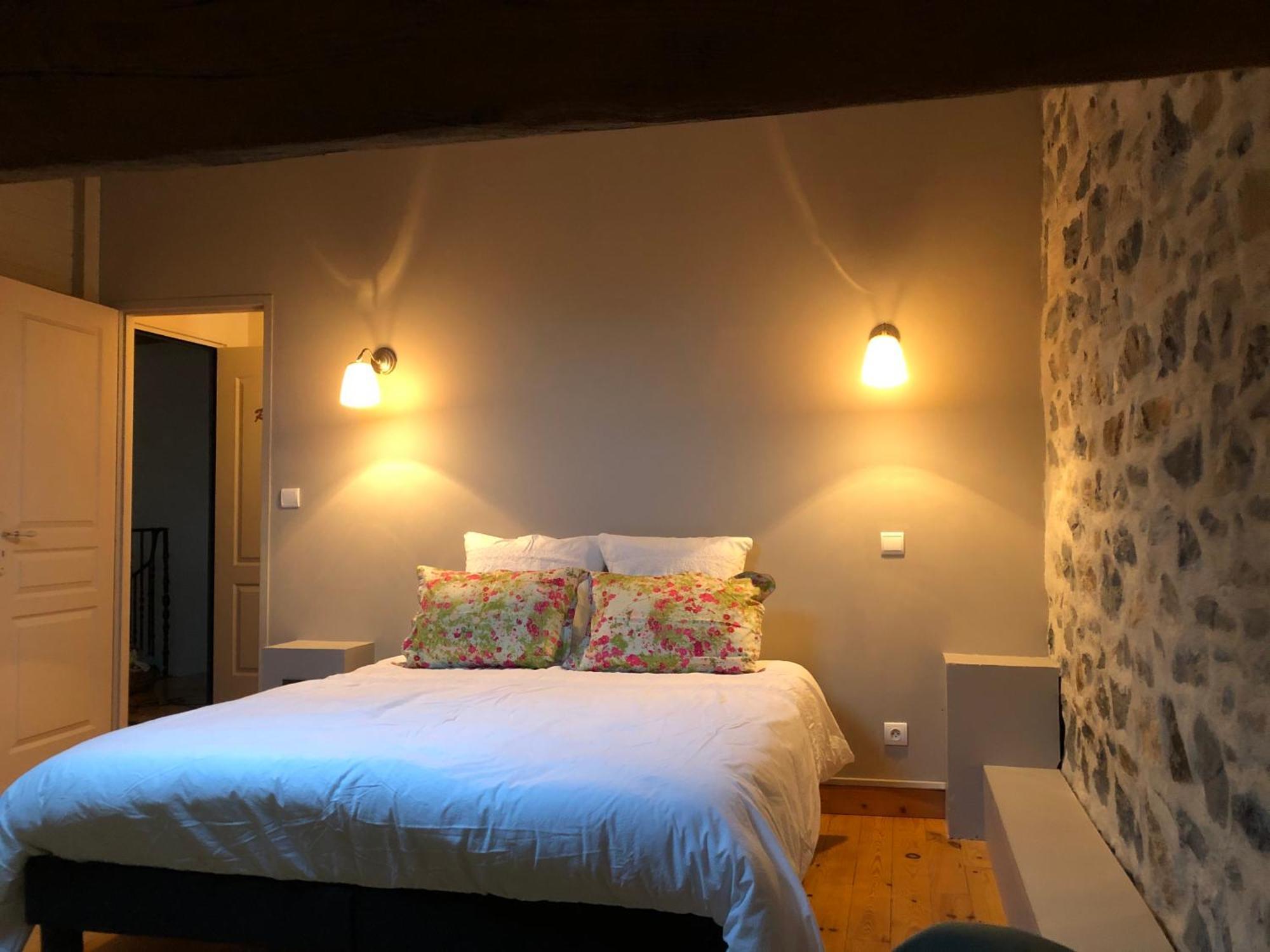 Aux Belles Vacances - Adults Only Caux-et-Sauzens Room photo
