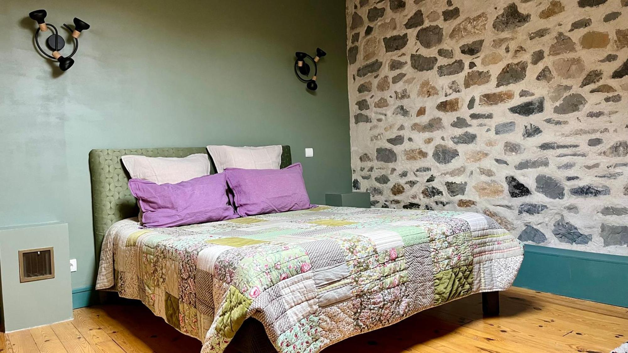 Aux Belles Vacances - Adults Only Caux-et-Sauzens Room photo